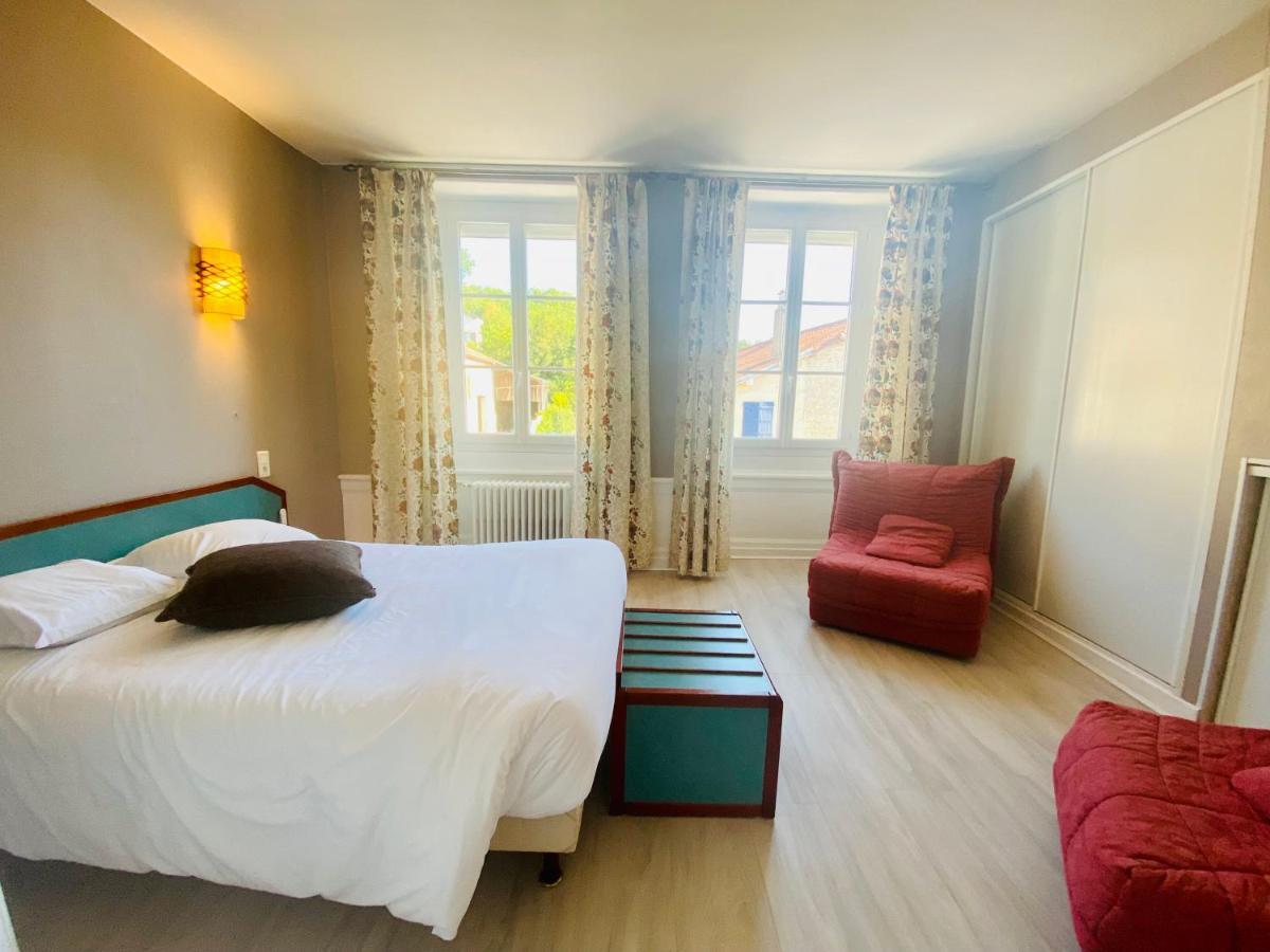 Logis Hostellerie La Chaumiere Arsonval Экстерьер фото