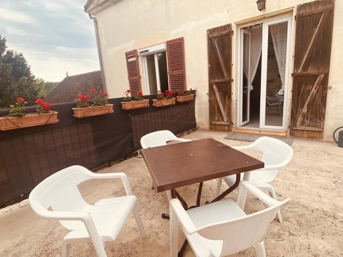 Logis Hostellerie La Chaumiere Arsonval Экстерьер фото