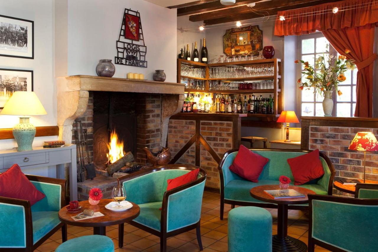 Logis Hostellerie La Chaumiere Arsonval Экстерьер фото