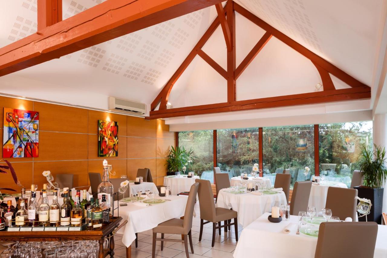 Logis Hostellerie La Chaumiere Arsonval Экстерьер фото